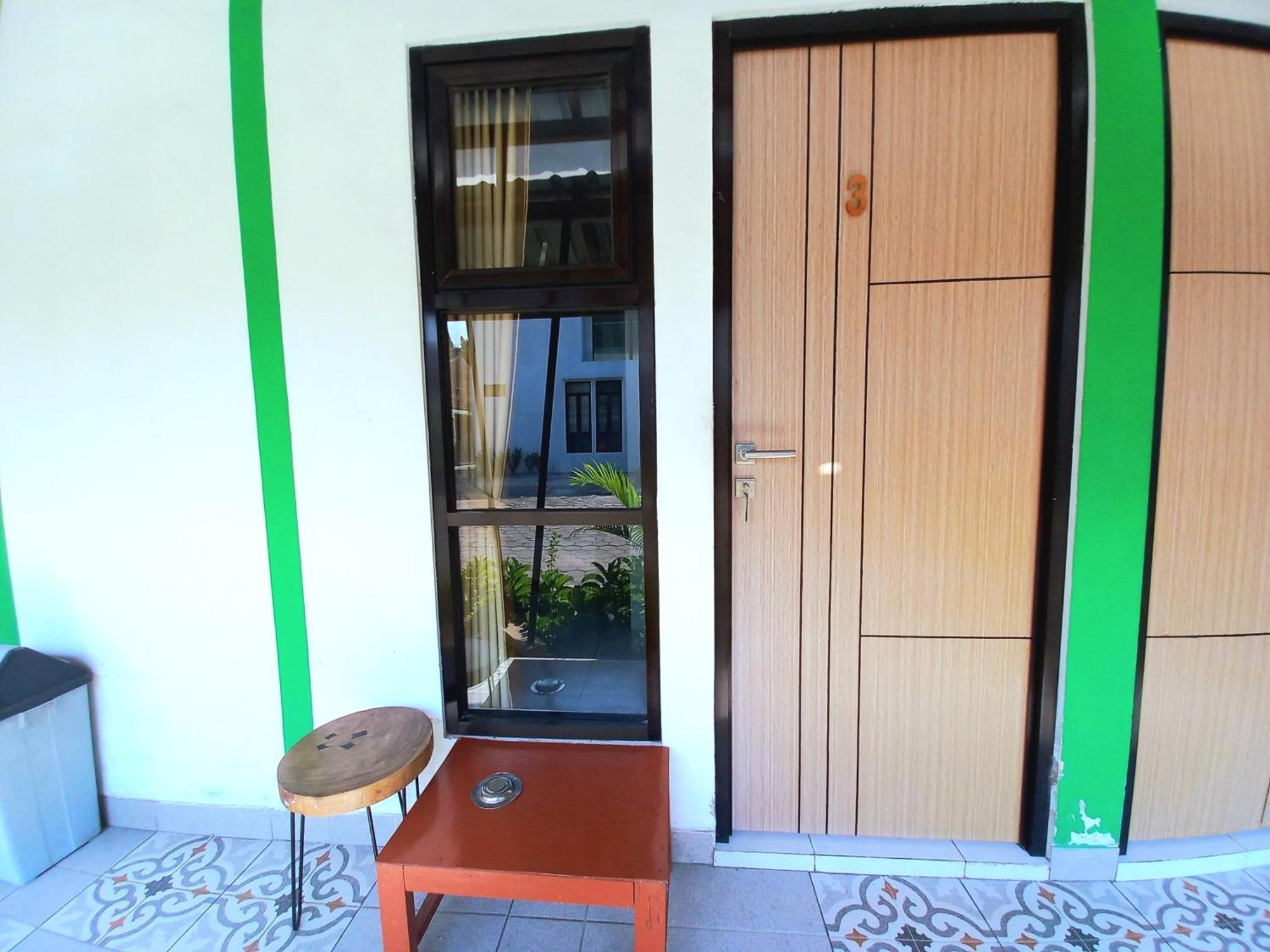 Hotel Jogja Kili Suci By Simply Homy Yogyakarta Bagian luar foto